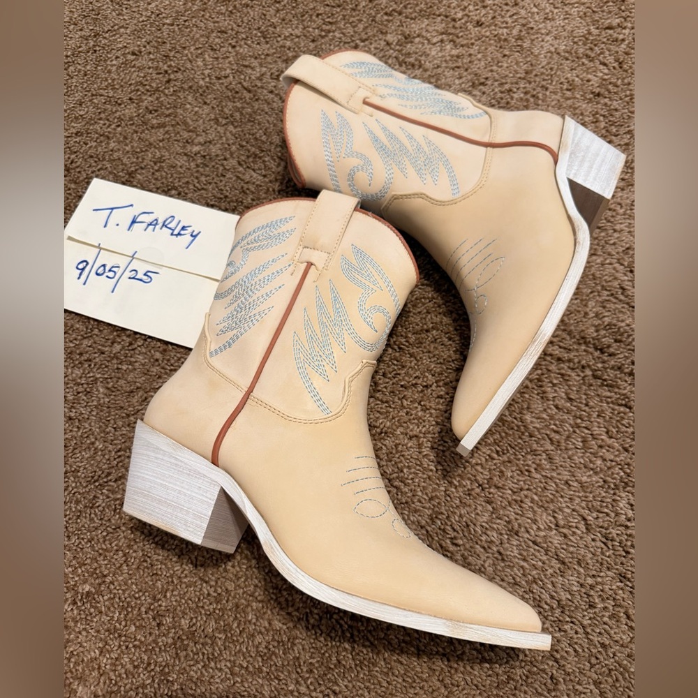 ShuShop Cream Western Ankle Boots